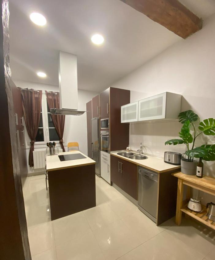 شقة Bailen Vivienda Turistica Reformada بلباو المظهر الخارجي الصورة